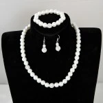 Ensemble de Perles - Collier Bracelet et Boucles d'oreille sur MboteShop